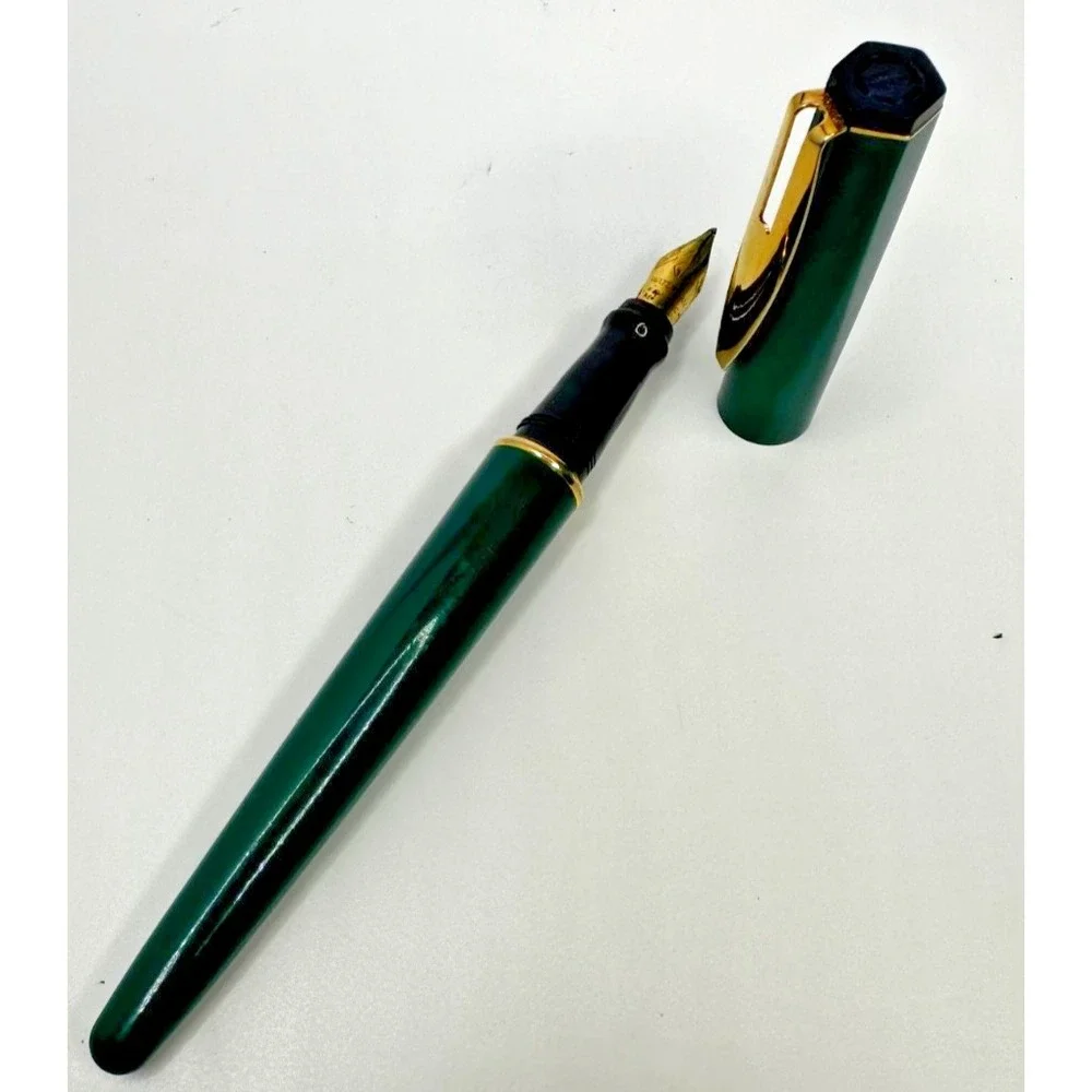 Waterman Fountain Pen Solid Green Gold Nib Trim France